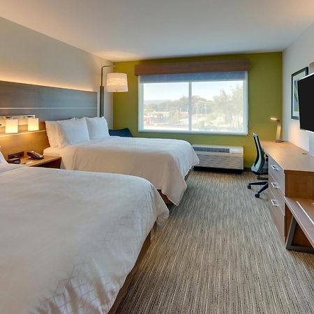 Holiday Inn Express & Suites - Roanoke - Civic Center Екстер'єр фото