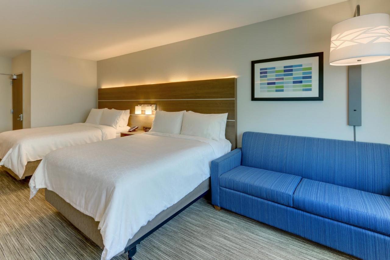 Holiday Inn Express & Suites - Roanoke - Civic Center Екстер'єр фото